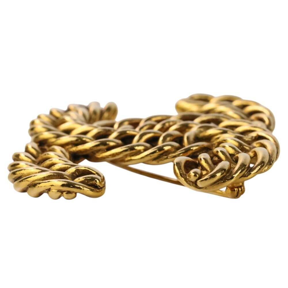 CHANEL Vintage Gold Logo Brooch - Picture 5 of 12